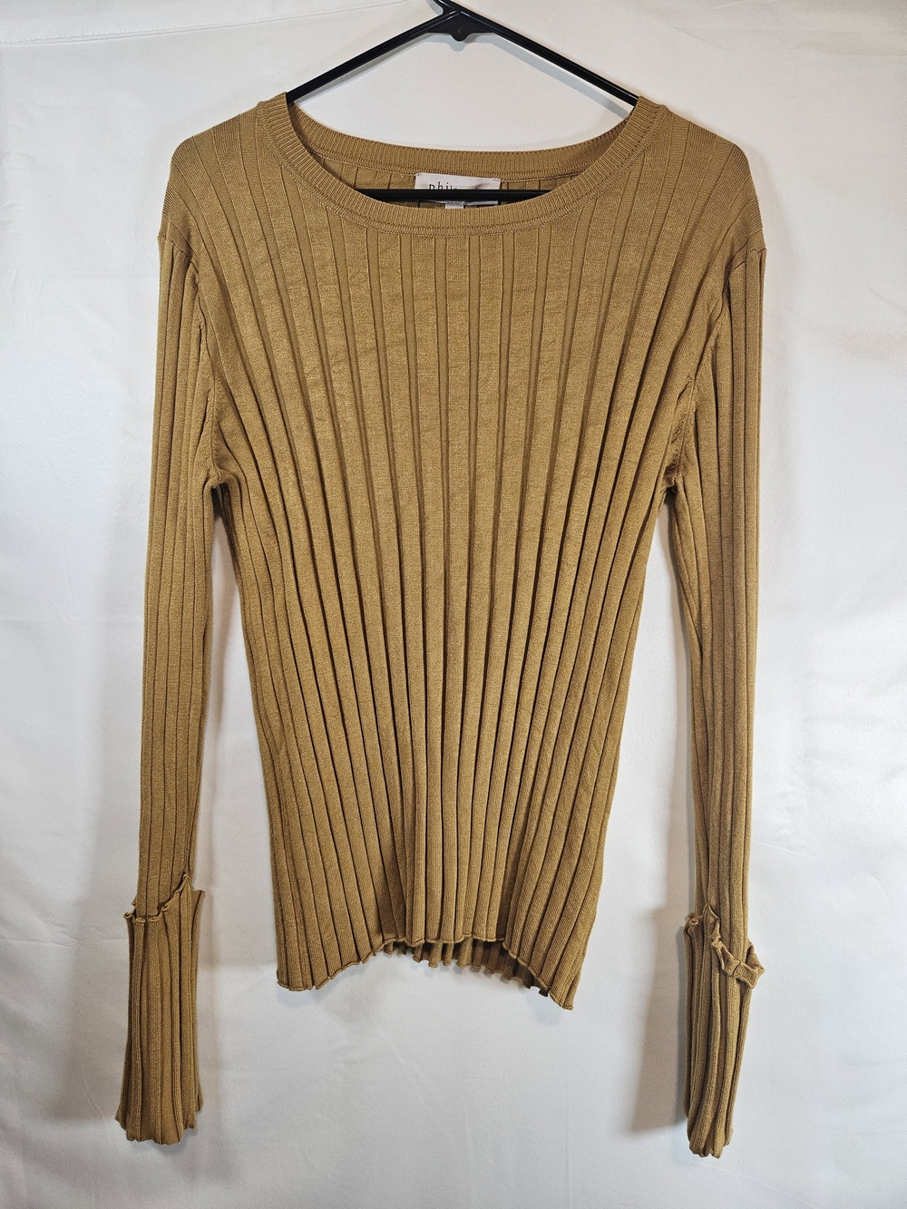 Philosophy Ribbed Long-Sleeve Top in Mustard